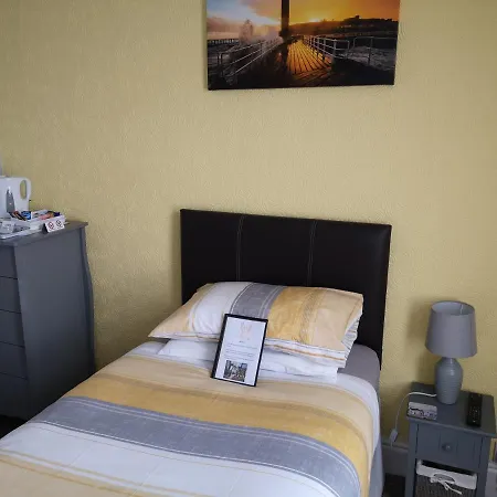 The Phoenix Guest house Scarborough