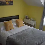 The Phoenix 4*