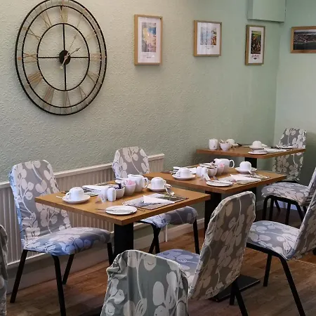 The Phoenix 4* Scarborough