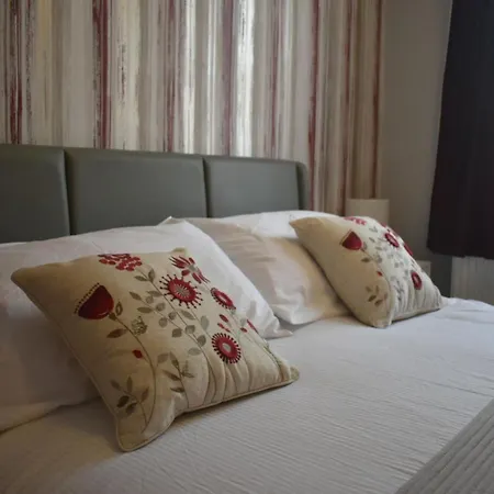 Guest house The Phoenix 3*