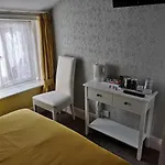 게스트하우스 The Phoenix 4*