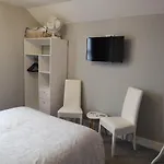 The Phoenix 4*