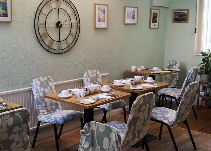 The Phoenix 4* Scarborough