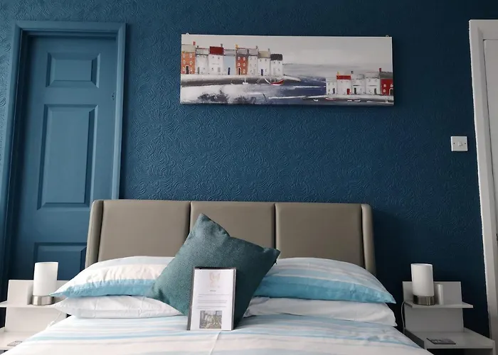 Guest house The Phoenix 4*