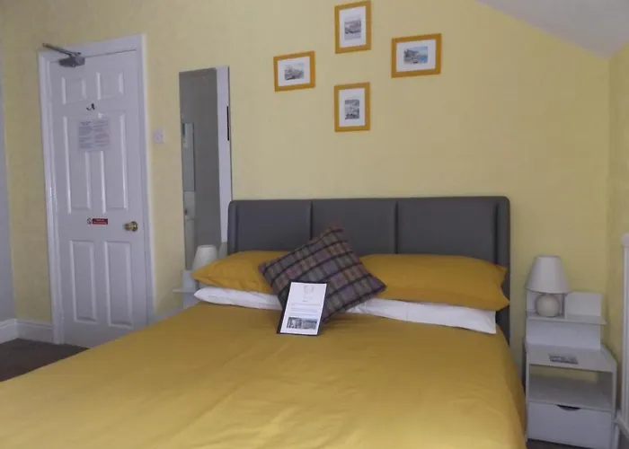 Guest house The Phoenix 4*